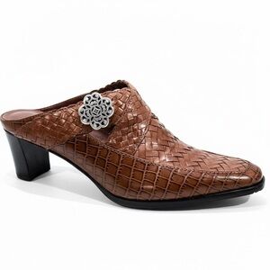 Brighton Twain Brown Woven Leather Mule Heels Silver Medallion Slip On Shoes 7.5